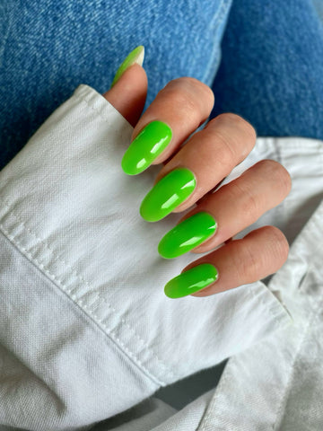Gel Polish • 833 Acid Pop • 21FREE • The Gel Collection™