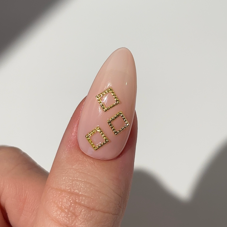 Aluminium Shapes • Gold